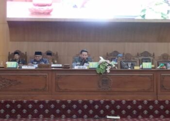 DPRD Kota Lubuk Linggau Gelar Paripurna Pemandangan Umum Fraksi-Fraksi Terhadap Tiga Raperda Penting